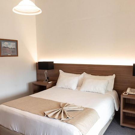 Parque Hotel Jean Clevers Punta del Este Exterior foto A bedroom at the hotel