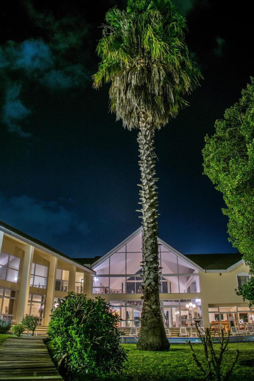 Parque Hotel Jean Clevers Punta del Este Exterior foto The main building at night